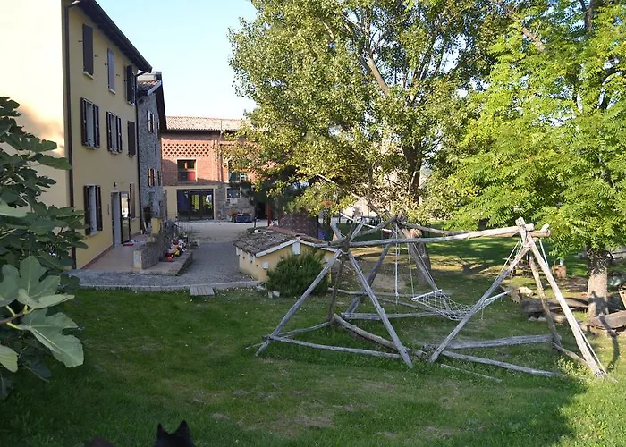 Lantgård Agriturismo Ca Del Buco Monte San Giovanni (Bologna)